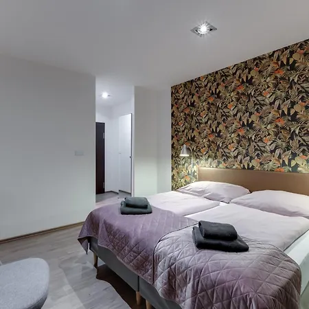 Hotell Vv & 3*