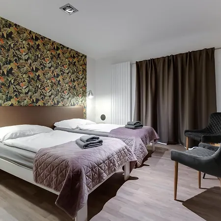 Aparthotel Vv & 3*