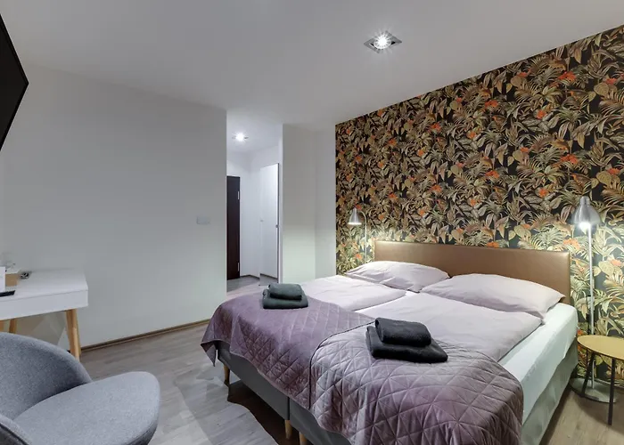 Hotell Vv & 3*