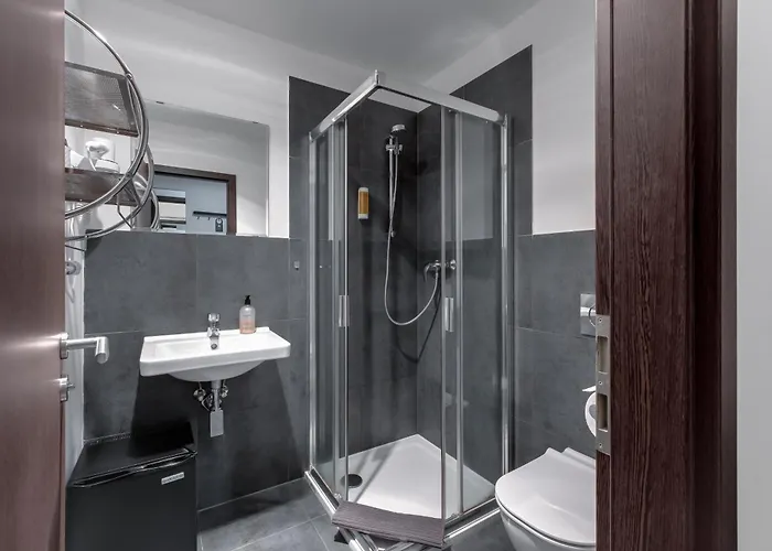 Hotell Vv & Brno