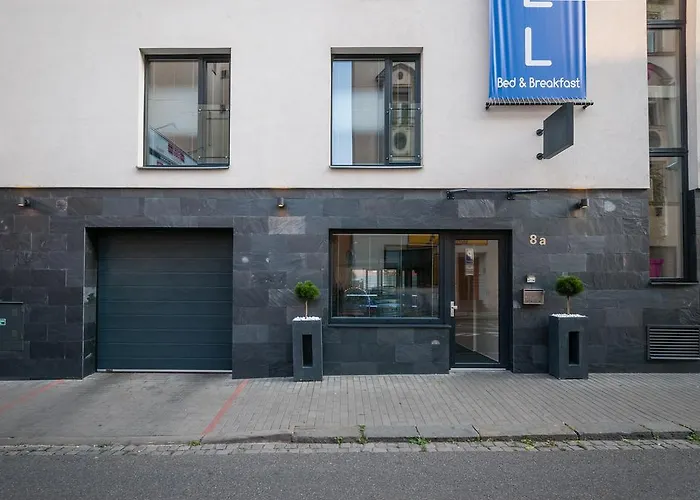 Vv & Hotel
